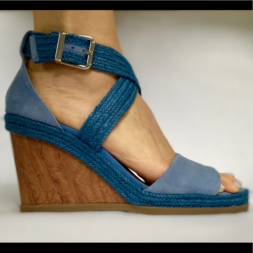 H by Halston blue/periwinkle suede wedge sandals